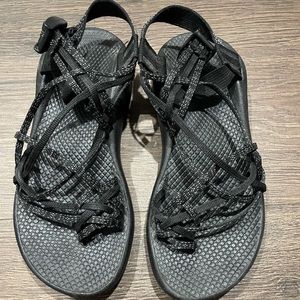 Women’s Chaco Sandals, black & grey, size 8